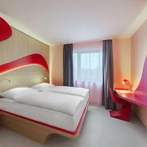 *** Otel Prize By Radisson, Munich Airport Almanya